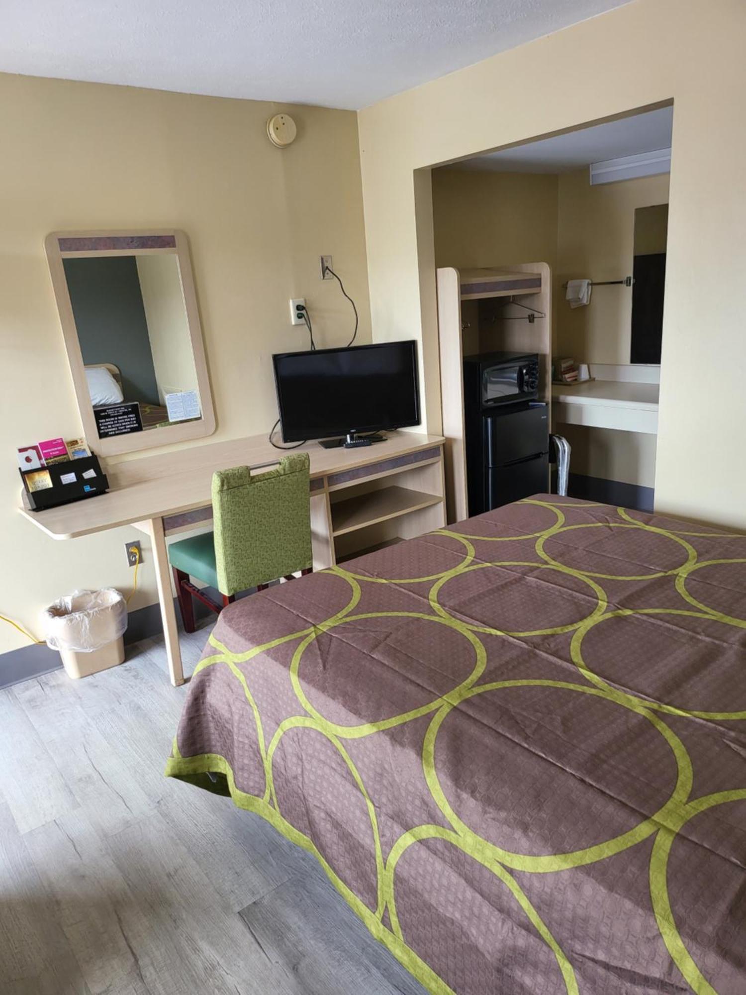 Budget Host Inn Bristol Εξωτερικό φωτογραφία